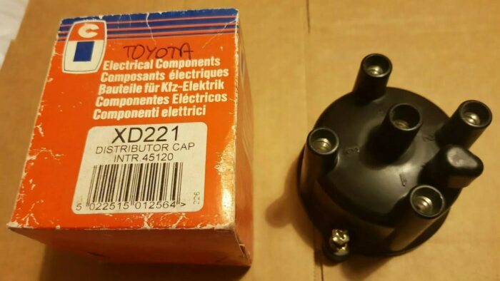 XD221	CI-DISTRIBUTOR CAP: DAIHATSU CHARMANT 1600, TOYOTA CARINA MK2 1600 1800 CORONA MK2 1600 1800 COROLLA 1600GT COUPE RWD LITE ACE (12T-U)