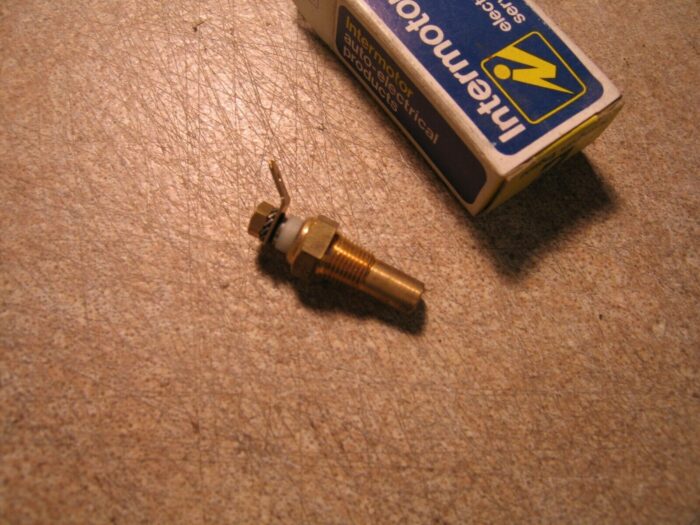 5274 INTERMOTOR TEMPERATURE TRANSMITTER: FORD CORSAIR V4 GT 2000E, CORTINA 1200 1500 LOTUS MK1, CORTINA 1500GT, TRANSIT V4 1700 2000