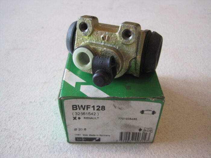 BWF128	LUCAS BRAKE CYLINDER: Renault Clio I - Super 5